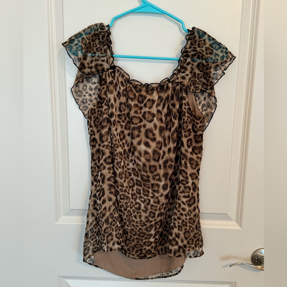 White House Black Market top Size M.